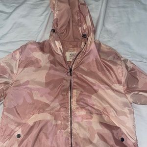 Pink camo windbreaker Large